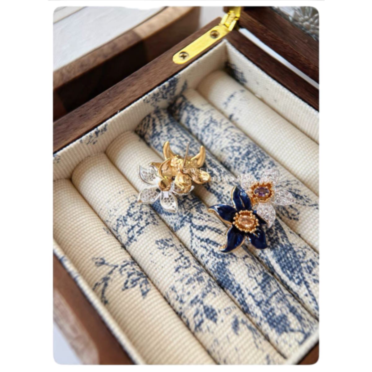 Enamel two-color phoenix flower earrings (combination of craftsmanship and art)
