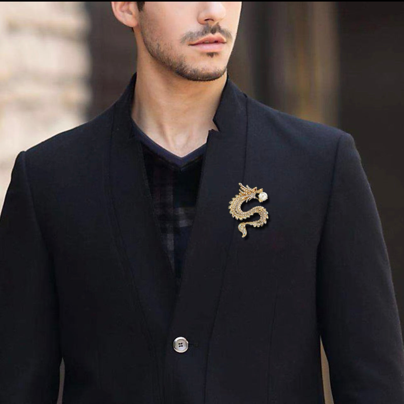 Stylish Chinese dragon-shaped badge accessories (jackets, shirt pins)