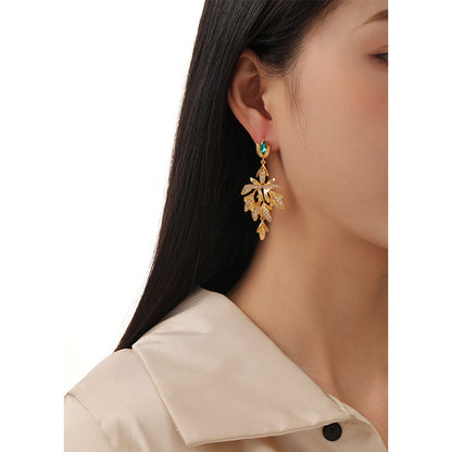 Medieval palace style long micro-inlaid leaf earrings (niche exquisite and fashionable earrings)