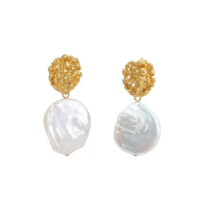 French vintage baroque pearl earrings (light luxury)