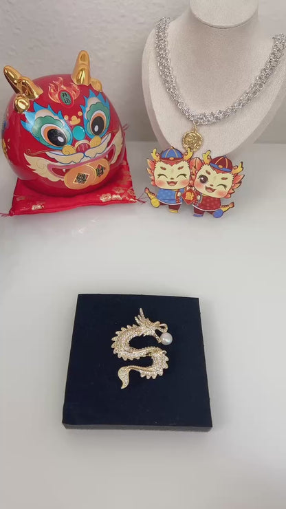 Stylish Chinese dragon-shaped badge accessories (jackets, shirt pins)